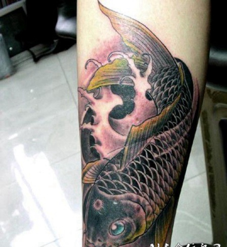 鲤鱼纹身精选图片欣赏