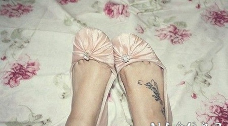 女生脚部好看的英文刺青纹身图案