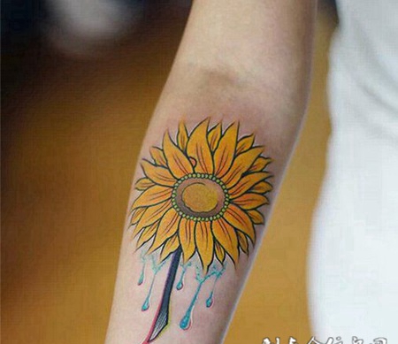 向日葵纹身图片手臂部分