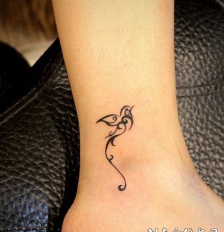 脚踝简易小纹身图案