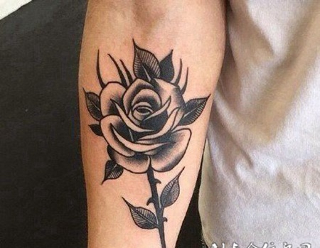 玫瑰纹身图案精美图片