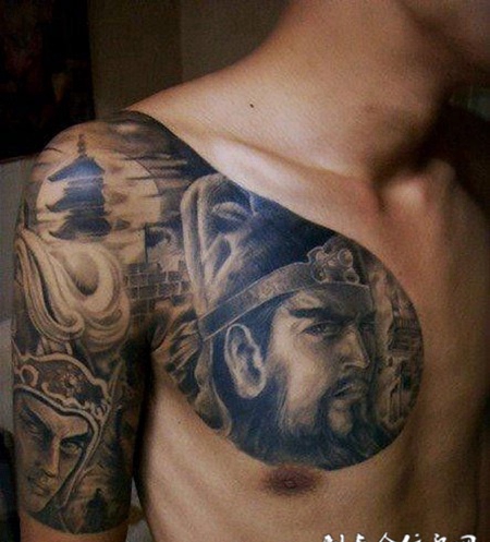 潮流超帅的纹身图案男生关公半甲图片