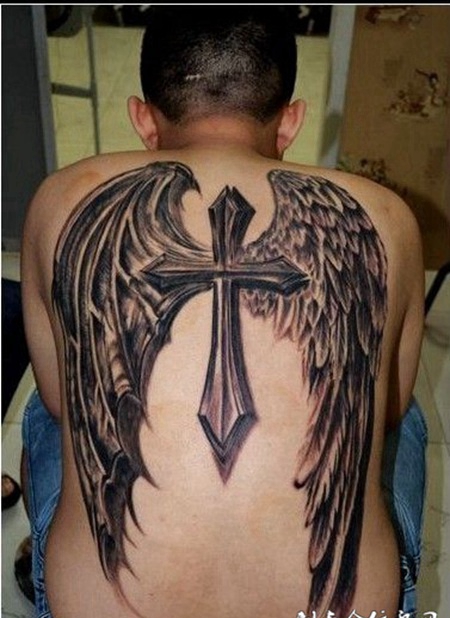 男士背部霸气恶魔翅膀纹身图案作品