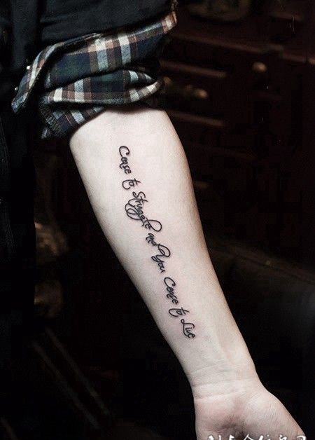 女生小清新手臂英文纹身图片大全