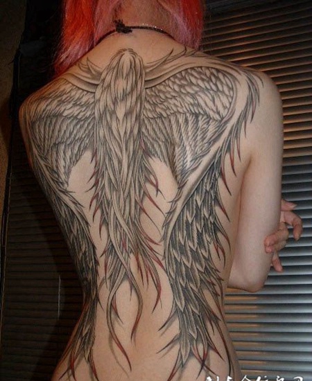 非主流女生满背翅膀纹身图案大全