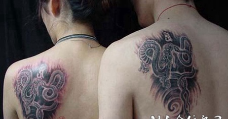 情侣背部简单的龙纹身图片欣赏