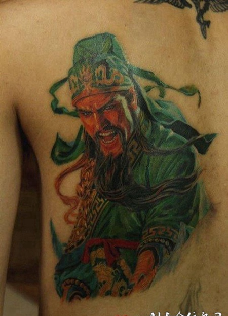 韩国男生后背关公纹身图片大全