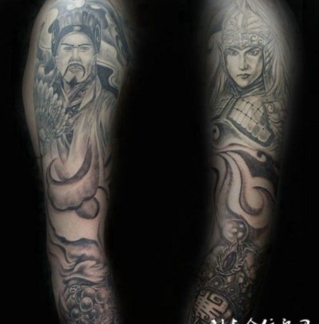 中国帅气男生关公花臂纹身图片大全