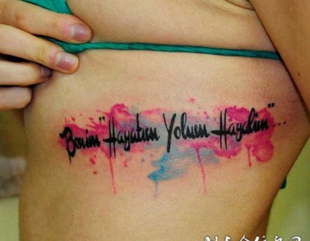 欧美女生胸部英文纹身图案大全