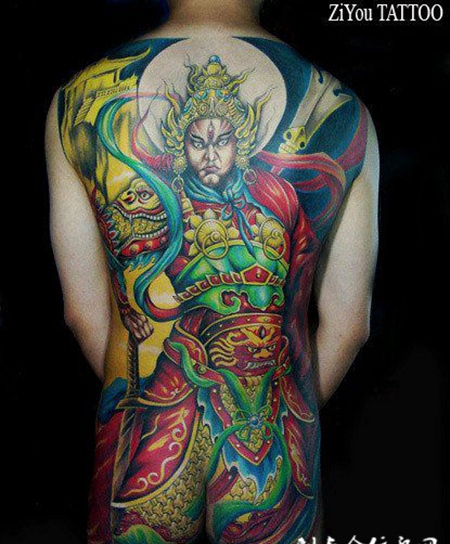 欧美彩色满背二郎神纹身图案欣赏