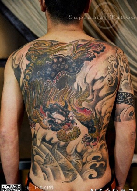 男士满背貔貅纹身遮盖效果图