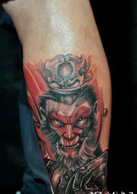 男生小腿个性斗战胜佛纹身图案大全