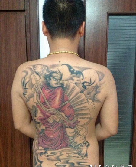 彩色满背钟馗纹身效果图片