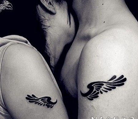 情侣手臂翅膀纹身图案甜蜜有爱