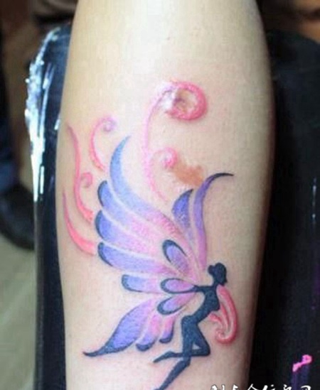 手臂翅膀彩色精灵纹身图案欣赏