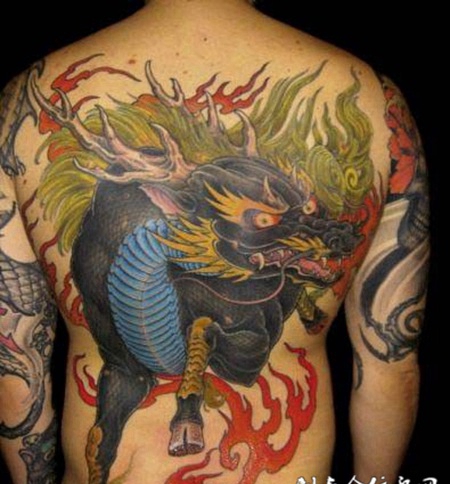 满背麒麟纹身图案大全霸气个性