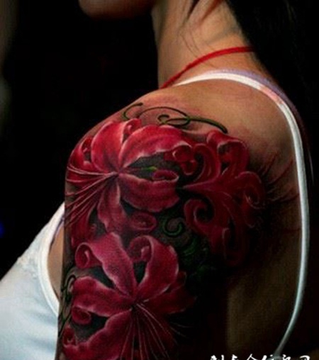 手臂美女彼岸花纹身图片大全