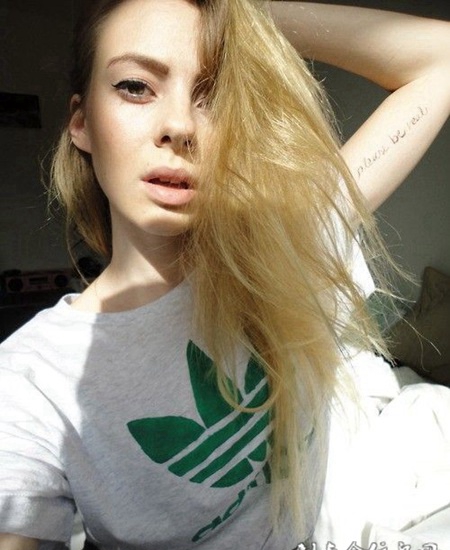 美女手臂唯美简单纹身图案精选