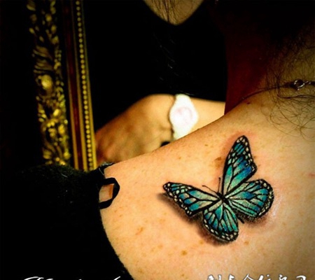 女生后背纹身小图案D蝴蝶刺青