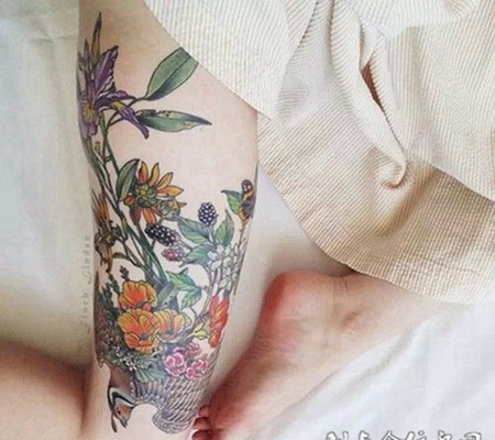 美女花旦腿部纹身图案大全