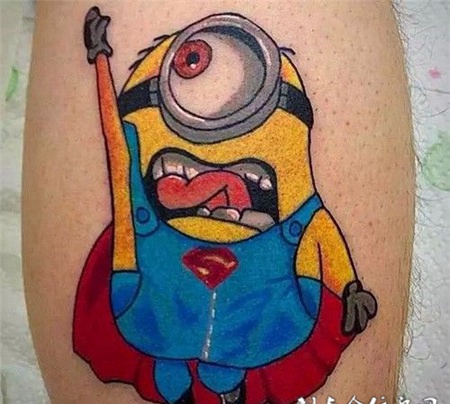 精灵古怪小黄人纹身图案