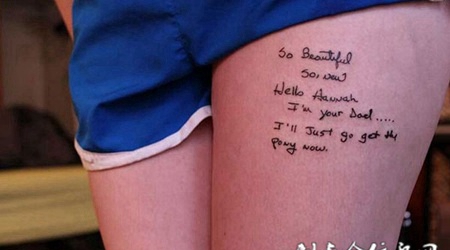 腿部个性英文纹身图片