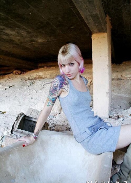 欧美个性彩色纹身图片