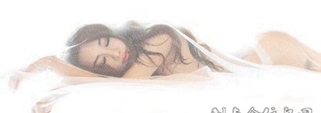 性感内衣美女纹身图片