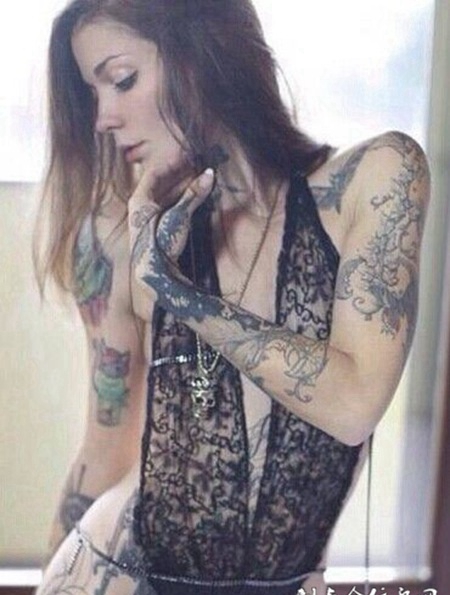 欧美性感美女艺术纹身图集