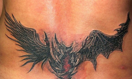 天使和恶魔的翅膀纹身