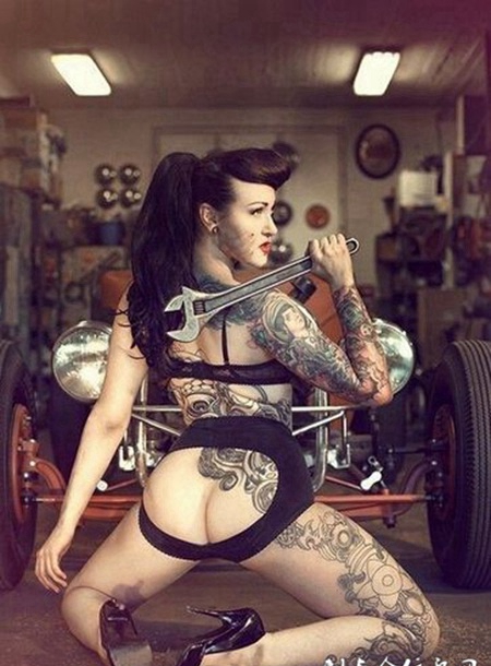 欧美霸气美女纹身图片