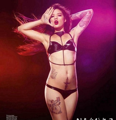 欧美红唇美女纹身图集