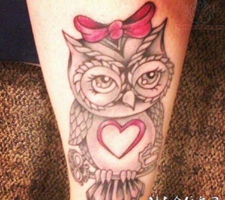 可爱迷人猫头鹰纹身图案