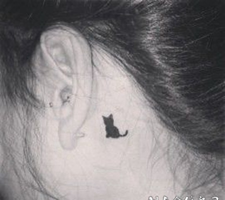 耳朵后跟小巧可爱小猫图腾