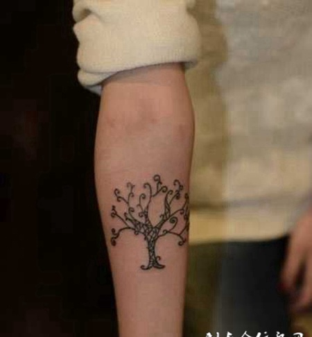 手臂小纹身图片个性图案