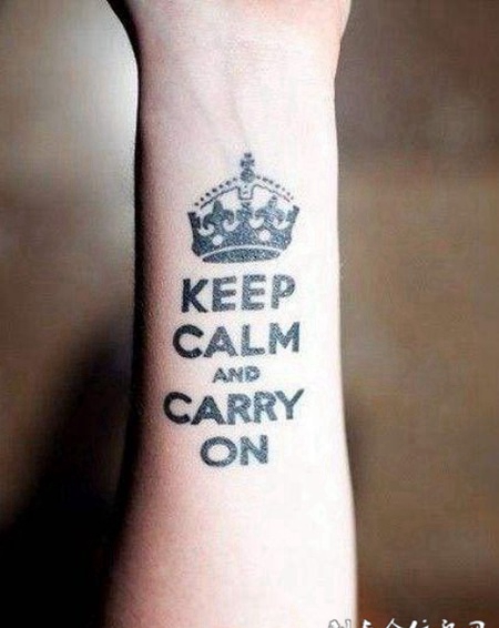 手臂上纹身图片女人素材