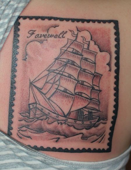 背部个性的帆船邮票纹身图案