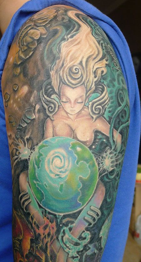 手臂女巫纹身图案