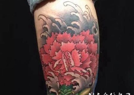 小腿康乃馨纹身图案缩略频道推荐图