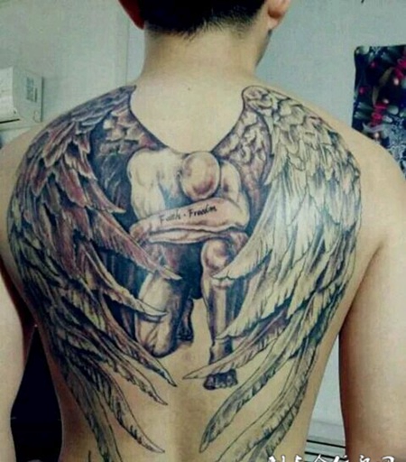 堕落天使纹身图片背部图案