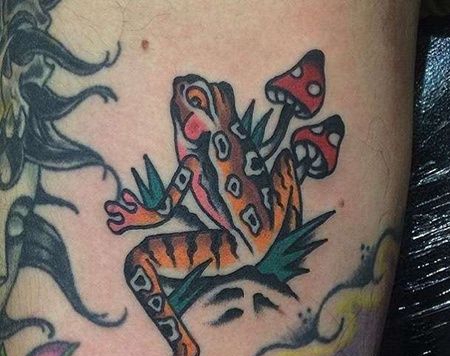 Old School大腿青蛙纹身图案