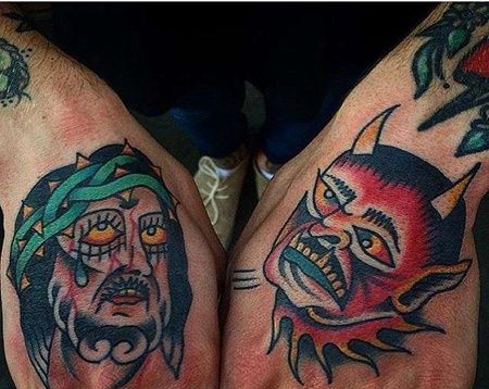 Old School手背耶稣恶魔纹身图案
