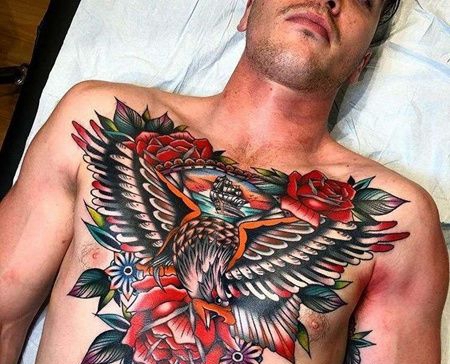 Old School前胸老鹰玫瑰纹身图案