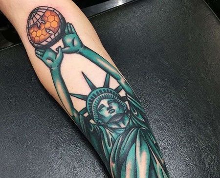 Old School小臂自由女神纹身图案
