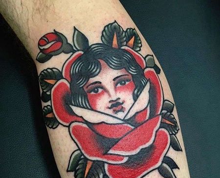 Old School小腿玫瑰女人纹身图案