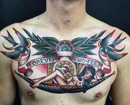 Old School前胸燕子女人纹身图案