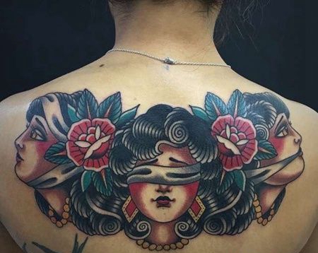 Old School后背女人纹身图案