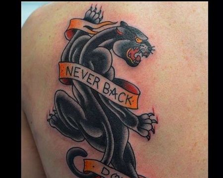 Old School后背黑豹纹身图案