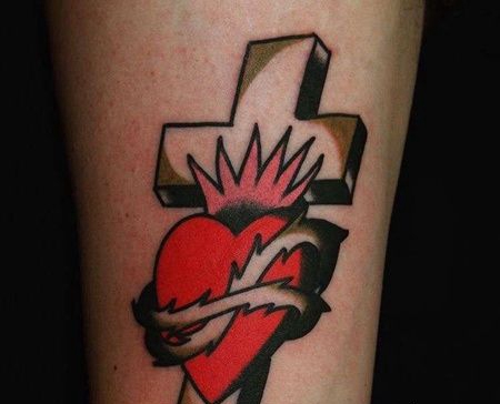 Old School小腿十字架心纹身图案