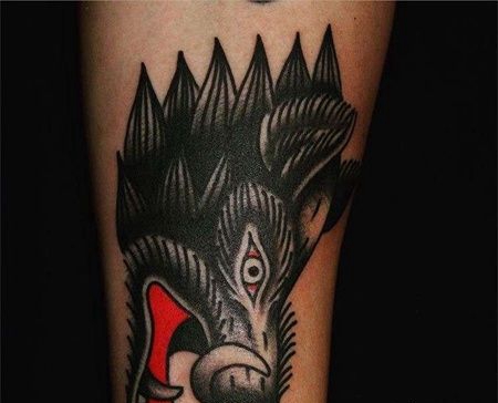 Old School小臂野猪纹身图案